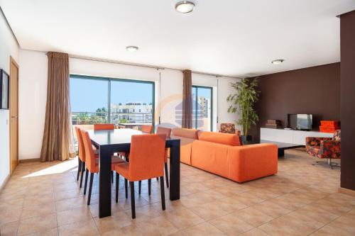 Apartamentos Paraíso Sol da Rocha