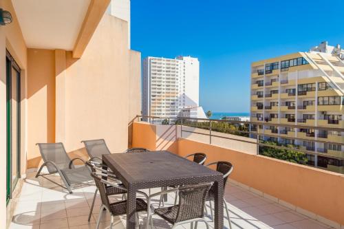Apartamentos Paraíso Sol da Rocha