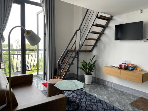 Ấp Bình ThươngModern Studio w Balcony and Kitchen的相册照片