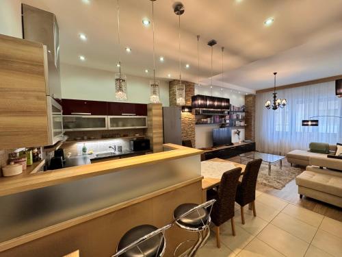 Hollan49 Luxury Apartment at the Danube, Budapest