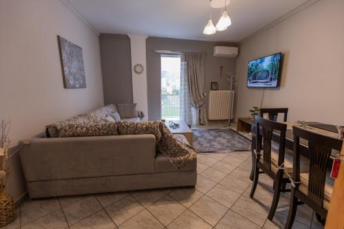 Vicky 's Luxury House