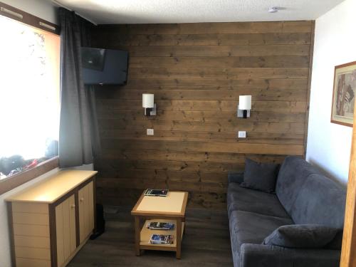 Photo de la galerie de l'établissement Studio 28m2 vue pistes plein sud du dimanche au dimanche, à La Plagne