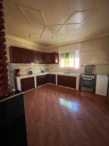 Dapur atau dapur kecil di Maison situé dans les montagnes à 15 minutes d'Agadir