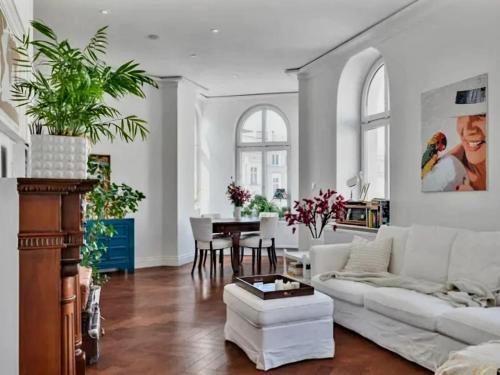 Luxury apartment in center town!にあるシーティングエリア