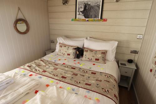 Springwood Shepherd Huts Glamping York photo 56