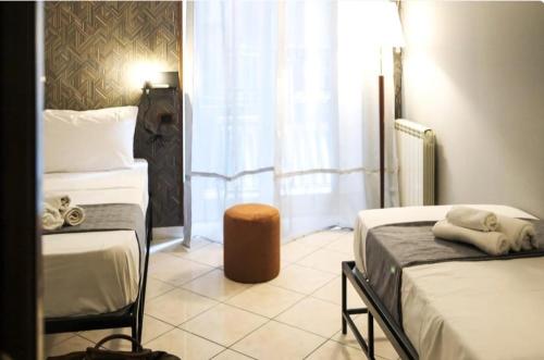 Peppe triple rooms Napoli centro