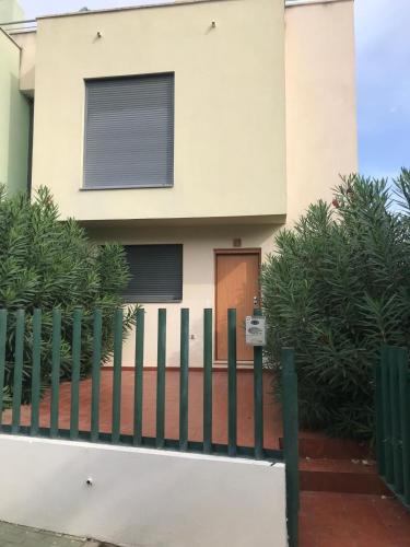 Casa Familiar en Urbanización Panorámica Golf