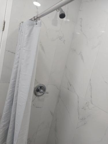 Ein Badezimmer in der Unterkunft NICE PLACE Studio