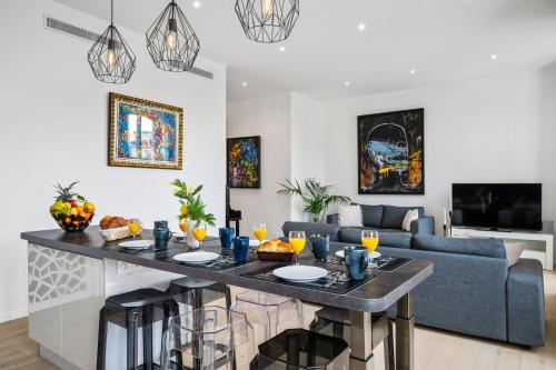 La Galerie 58 - Appartement Design - 3 chambres - Centre de Nice