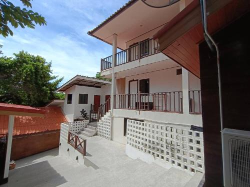 a view of a house with a balcony at Vimarn Samed Resort in Ko Samed