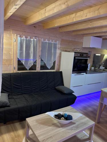Η κουζίνα ή μικρή κουζίνα στο Le Chalet de Françesca