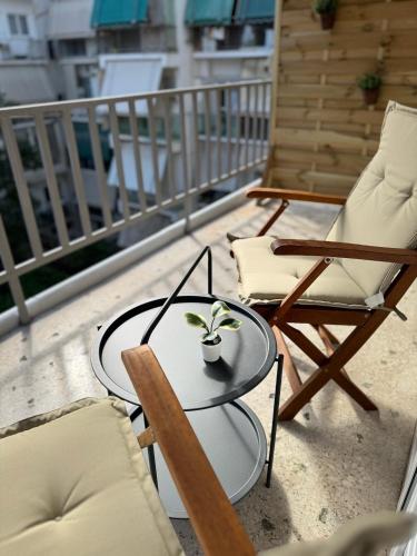 To Kyma Apartment Athens South