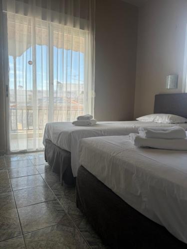 Gambar di galeri bagi Laki Hotel di Nea Plagia