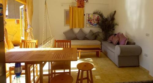 Grounding Dahab 1BR with Garden