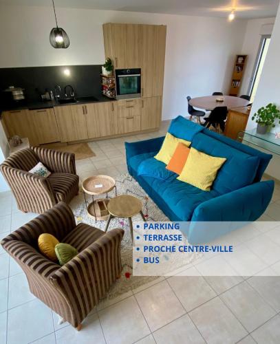 Photo de la galerie de l'établissement L'Artisane-Duplex en bord de Vilaine, à Rennes