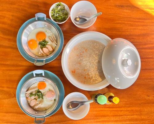 Φαγητό σε αυτή η παραθεριστική κατοικία ή κάπου εκεί κοντά