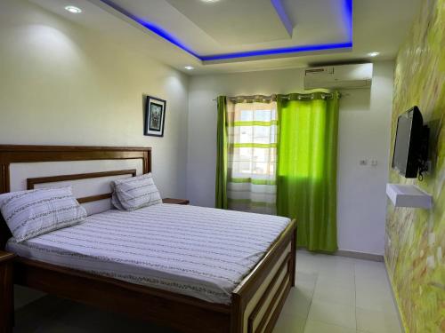 Postel nebo postele na pokoji v ubytování Albatros 402