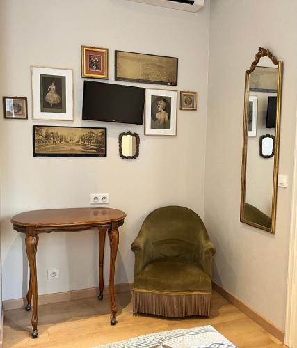 Irin Hotel photo 2