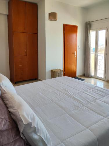 Cama o camas de una habitación en Maisonette in Kavousi with Mountain View
