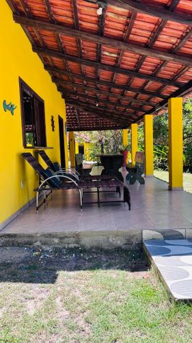 Χώρος καθιστικού στο Casa de praia com piscina 15 pessoas Ilheus Itacare