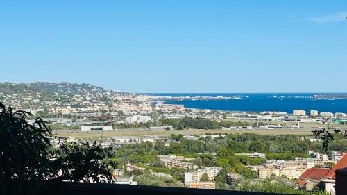 Joli appartement - Terrasse vue mer