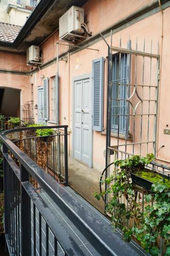 Sant'Ambrogio historic apartment - In front of Cattolica