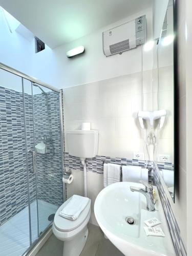 Gallery image of Hotel The Sea - 3 minuti dalla spiaggia in Rimini