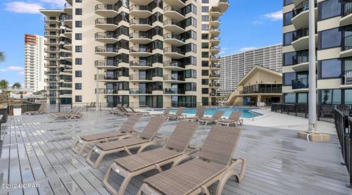 Sunbird Resort 10th Floor Amazing Sunsets - by Sunbird Rentals photo 7