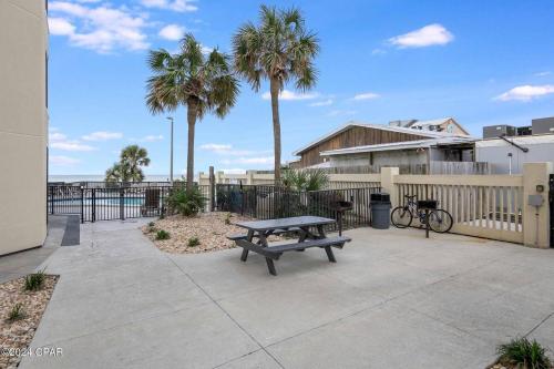 Sunbird Resort 8th Floor Sunsets - by Sunbird Rentals photo 15