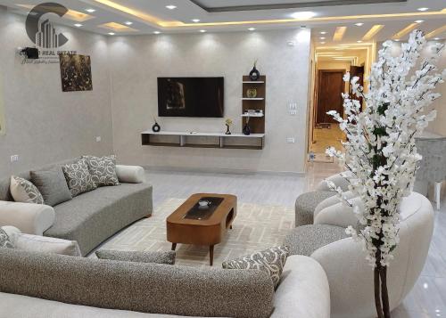 Luxury apartment in Mohandessin, Shehab Street, Cairo