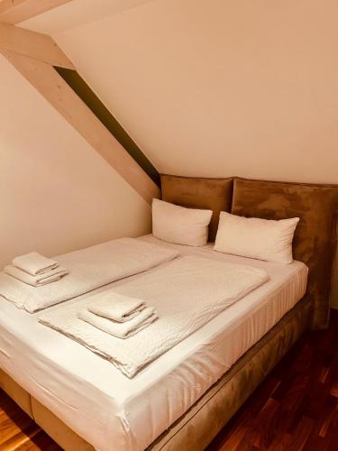 Letto o letti in una camera di Apartments Sunny Place