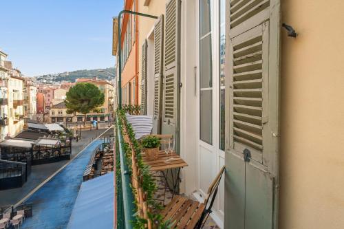 Nice Renting - 8BONAPARTE - Architect Loft Luxury 4 Bedrooms View Place du Pin
