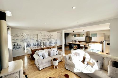 Charmant duplex, 110m2, 7 minutes des pistes, 8 couchages, belle vue sur les montagnes, cheminée