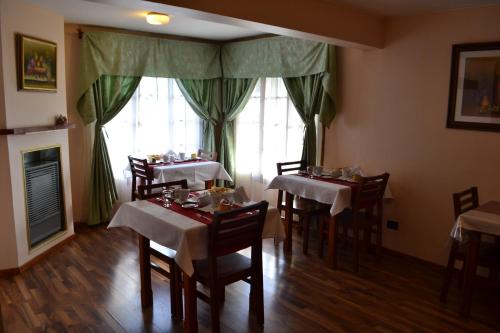 Restoran või mõni muu söögikoht majutusasutuses Valle Frío Ushuaia