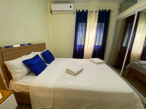 Postel nebo postele na pokoji v ubytování Increible Casa Con Piscina!
