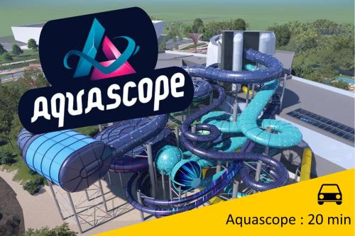 - un toboggan dans un parc d'attractions dans l'établissement Quai 86 - Studio, clim mobile, parking, proche gare & centre, à Poitiers