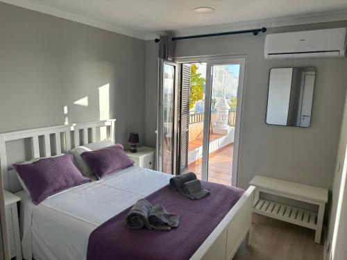 Cliff Enchantment - Pool and Sea View in Albufeira