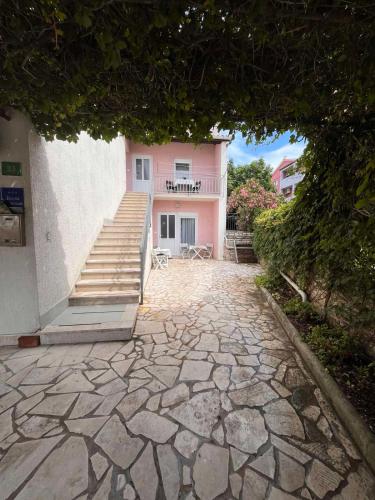 Apartments Mirijana