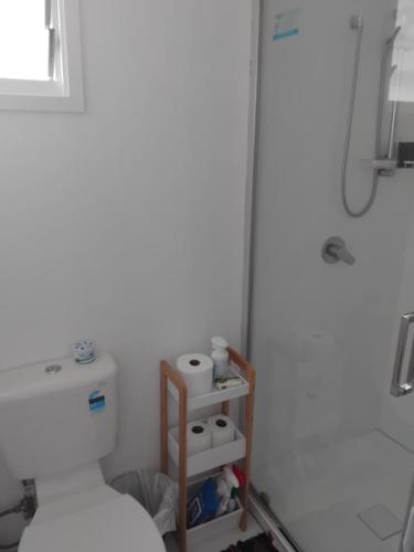 Ένα μπάνιο στο Sharnytas Studio AIR CONDITIONED