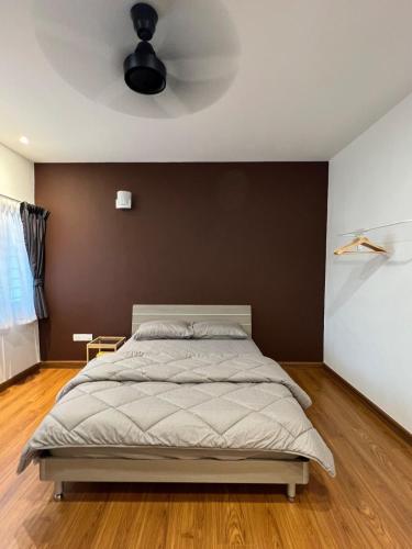 Katil atau katil-katil dalam bilik di Luxury Event-house 3BR - For 8 to 12Pax