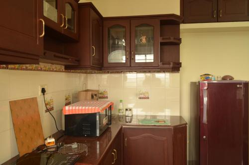 Una cocina o cocineta en 2BHK City View Calicut