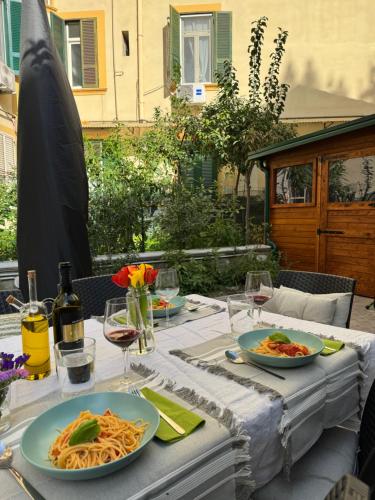 Mirea Apartments - Napoli