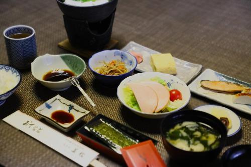 Đồ ăn tại/gần ryokan