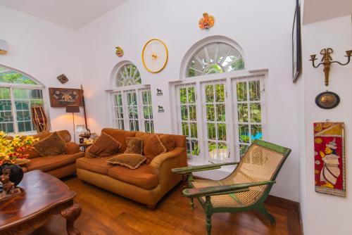 Chaminrich Villa and Homestayにあるシーティングエリア