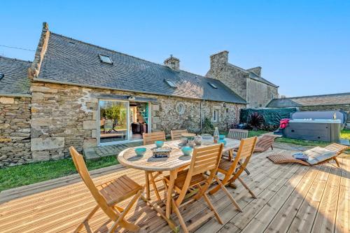 Longère de charme - jardin et spa