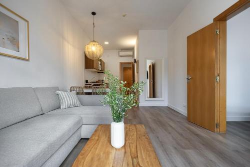 Гостиная зона в Happy Apartments