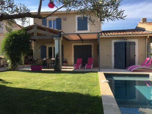 Mas Rémy-Villa in private residence