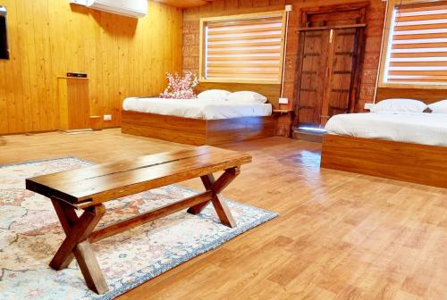 Katil atau katil-katil dalam bilik di Woods inn