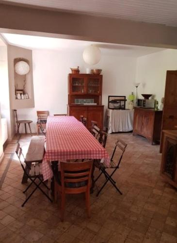 Dapur atau dapur kecil di Moulin de Moucheny