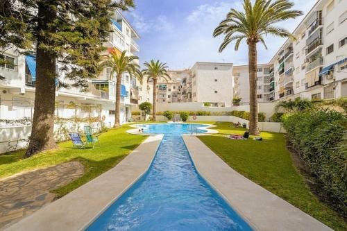 1 bedroom Penthouse with Pool access, Nerja centre
